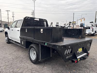 2023 Chevrolet Silverado 3500 Crew Cab 4WD Flatbed Truck for sale #16205 - photo 2