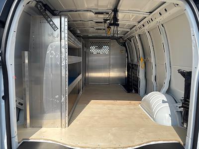 Used 2025 Chevrolet Express 2500 - photo 1