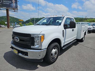 2017 Ford F-350 Super Cab DRW RWD Service Truck for sale #51082 - photo 1