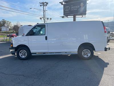 Used 2024 GMC Savana 2500 - photo 1