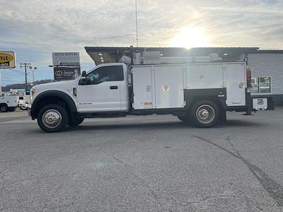 2019 Ford F-550 Regular Cab DRW RWD Cab Chassis for sale #51228 - photo 2