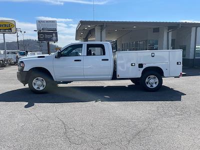 Used 2023 Ram 3500 - photo 1