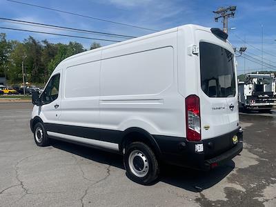 Used 2024 Ford Transit 250 - photo 2