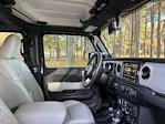 Used 2023 Jeep Gladiator High Altitude Crew Cab for sale #F64600E - photo 24