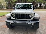2024 Jeep Gladiator Crew Cab 4WD Pickup for sale #V90444D - photo 8