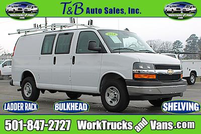 Used 2024 Chevrolet Express 2500 - photo 1