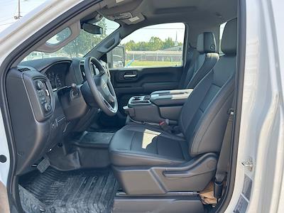 Used 2024 Chevrolet Silverado 3500 - photo 1