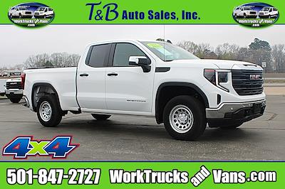 Used 2025 GMC Sierra 1500 - photo 1