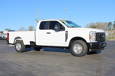 Used 2025 Ford F-250 - photo 1