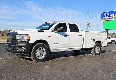 Used 2022 Ram 3500 Crew Cab Service Truck for sale #U5188 - photo 2