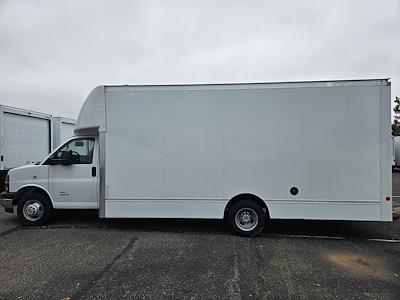 Chevy 3500 177" WB 18' Utilimaster for sale #FN009051 - photo 2