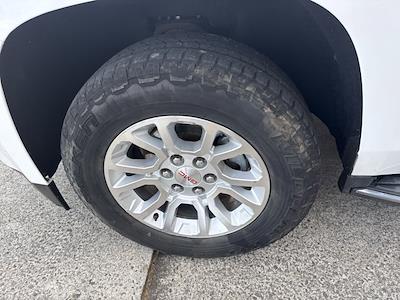 Used 2015 GMC Yukon SLE for sale #302852B - photo 1