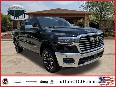 New 2025 Ram 1500 Laramie Crew Cab 4WD Pickup for sale #302884 - photo 1