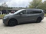Used 2022 Chrysler Pacifica Limited Minivan for sale #302907B - photo 7