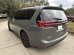 Used 2022 Chrysler Pacifica Limited Minivan for sale #302907B - photo 2
