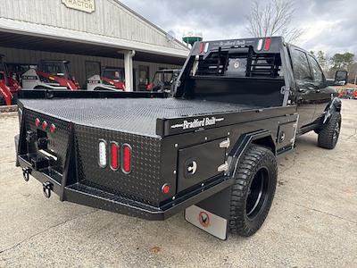 New 2026 Ram 5500 Crew Cab Flatbed Truck for sale #302934 - photo 2