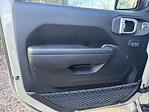 2022 Jeep Gladiator Crew Cab 4WD Pickup for sale #303035A - photo 9