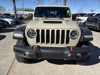 Used 2022 Jeep Gladiator - photo 1