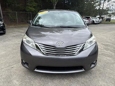 2014 Toyota Sienna FWD Minivan for sale #303122A - photo 2