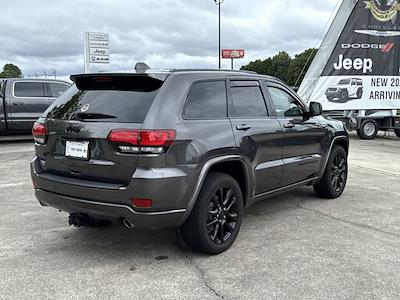 Used 2019 Jeep Grand Cherokee Altitude 4WD SUV for sale #3B00045 - photo 2