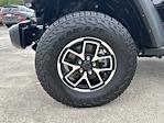 Used 2024 Jeep Gladiator Rubicon Crew Cab 4WD Pickup for sale #3B00046 - photo 11