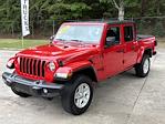 Used 2023 Jeep Gladiator Sport Crew Cab 4WD Pickup for sale #3B00051 - photo 5