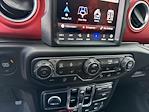 2020 Jeep Gladiator Crew Cab 4WD Pickup for sale #3B00098 - photo 29