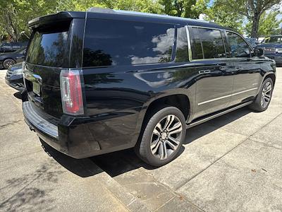 2019 GMC Yukon XL 4WD SUV for sale #3P1696B - photo 2