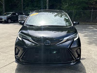 2022 Toyota Sienna FWD Minivan for sale #3P1708 - photo 2