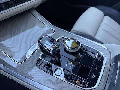 Used 2021 BMW X7 - photo 1