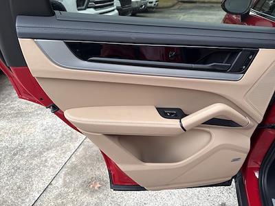 Used 2024 Porsche Cayenne Coupe - photo 1