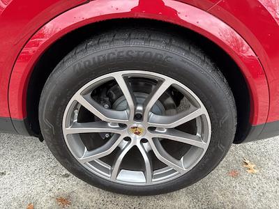 Used 2024 Porsche Cayenne Coupe - photo 1