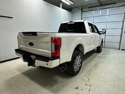 Used 2018 Ford F-250 Lariat Crew Cab for sale #7459 - photo 2