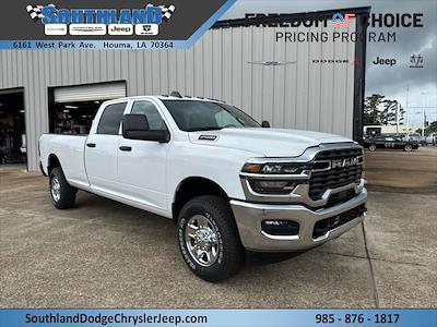 2025 Ram 2500 Crew Cab 4x4 Pickup