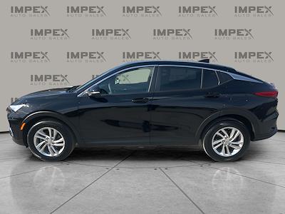 Used 2025 Buick Envista - photo 1