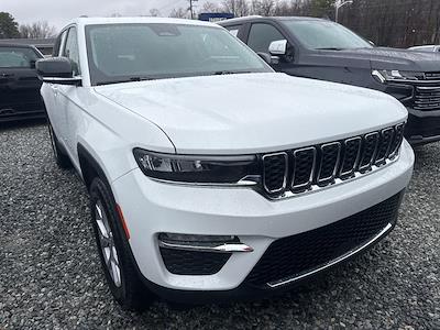 Used 2022 Jeep Grand Cherokee - photo 1