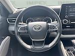 Used 2022 Toyota Highlander XLE SUV for sale #1CT21000A - photo 16