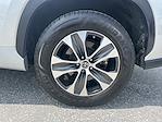 Used 2022 Toyota Highlander XLE SUV for sale #1CT21000A - photo 32