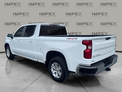 Used 2023 Chevrolet Silverado 1500 LT Crew Cab for sale #1CT23390 - photo 2