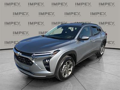 Used 2025 Chevrolet Trax LT for sale #1CT2703 - photo 1