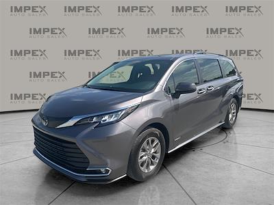 Used 2021 Toyota Sienna XLE Minivan for sale #1CT3644A - photo 1