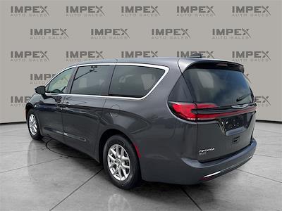 Used 2023 Chrysler Pacifica Touring L Minivan for sale #1CV0304 - photo 2
