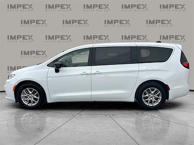 Used 2024 Chrysler Pacifica Touring L Minivan for sale #1CV2754 - photo 2