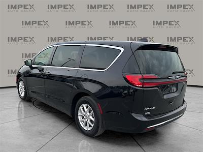 Used 2023 Chrysler Pacifica Touring L Minivan for sale #1CV4537 - photo 2