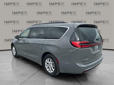 Used 2022 Chrysler Pacifica Touring L Minivan for sale #1CV7180 - photo 2