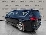 Used 2024 Chrysler Pacifica Select Minivan for sale #1CV7293 - photo 4
