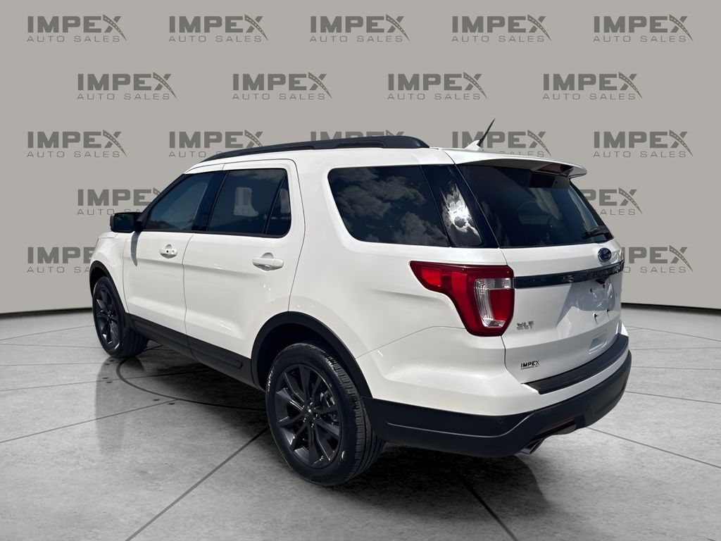 Used 2018 Ford Explorer - photo 5