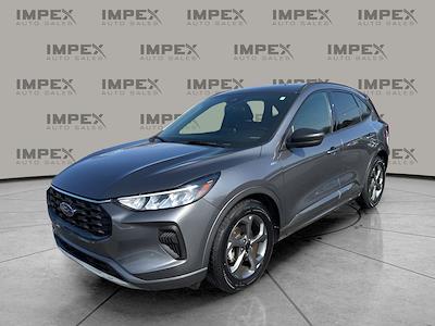 Used 2023 Ford Escape - photo 1