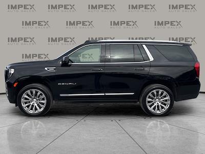 Used 2024 GMC Yukon - photo 1