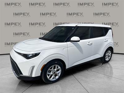 Used 2024 Kia Soul LX for sale #1KC6611 - photo 1